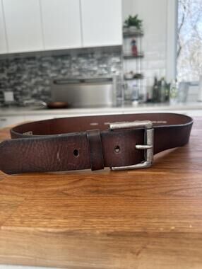 Fossil Brown Genuine Leather Men’s Belt Classic Vintage Style - 38